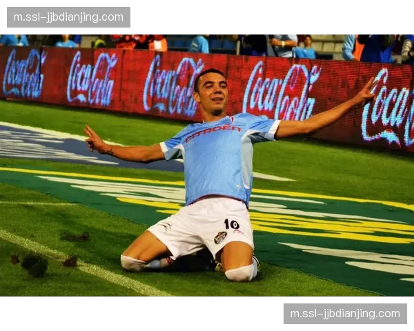 塞尔塔前场无球跑动 阿斯帕斯经验对进攻体系带动作用 塞尔塔前场无球跑动 阿斯帕斯经验对进攻体系带动作用